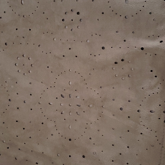 Faux suede Tan mini skirt - Picture 2 of 4